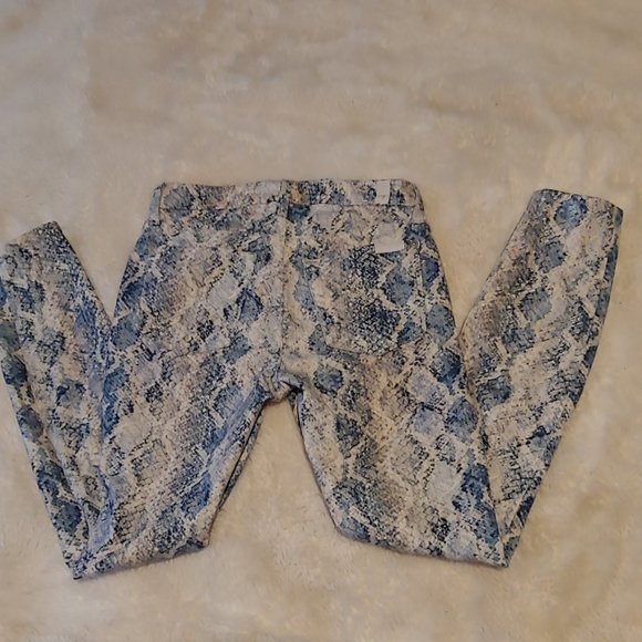 7 for All Mankind - Picture 8 of 9